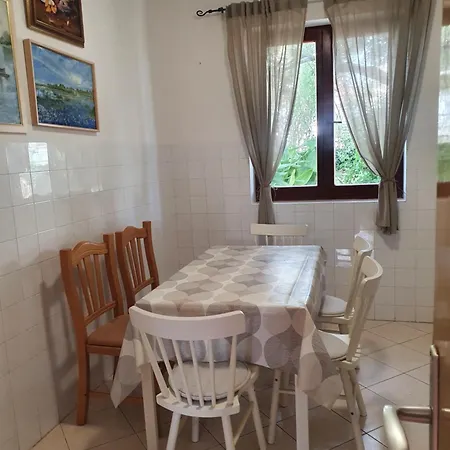 Kero New Value 2023 Fully Ac Apartament