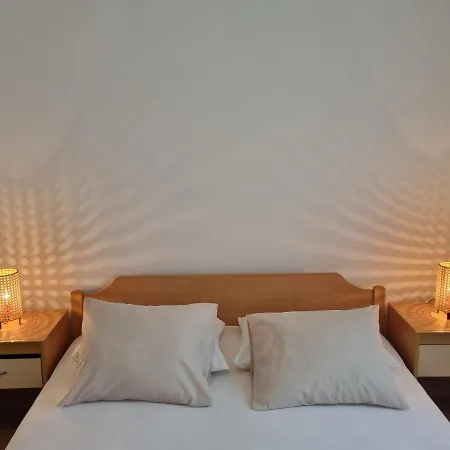 Kero New Value 2023 Fully Ac Apartment *