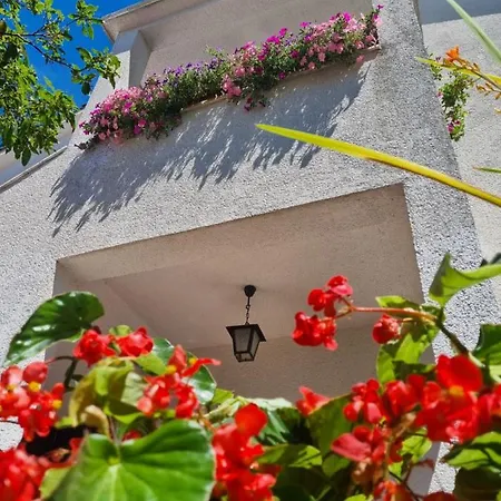 Kero New Value 2023 Fully Ac Apartment Porec